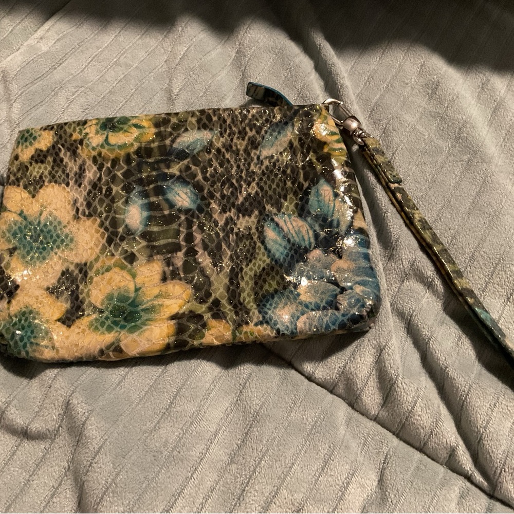 Lodis Teal Wristlet
